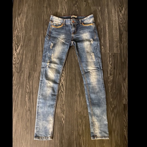 Jeans - Picture 1 of 1